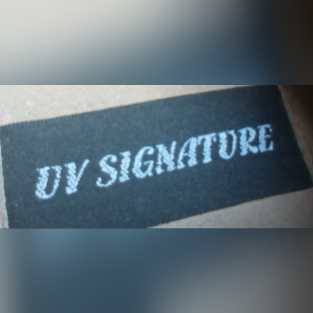 UV Signature - Picture 5 of 5